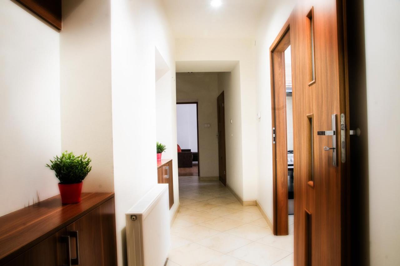 Apartament Pomaranczowy Narutowicza 11 Люблін Екстер'єр фото