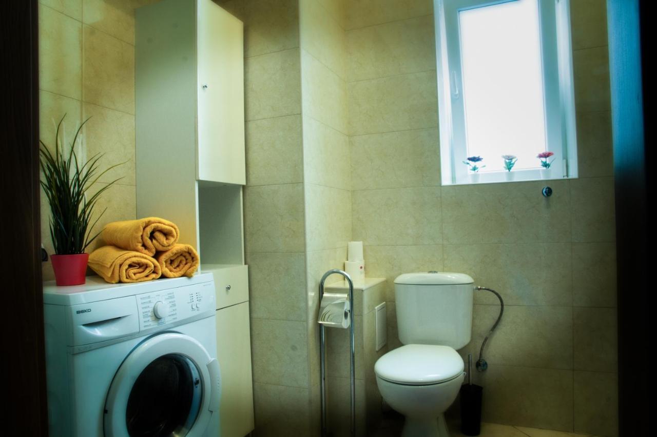 Apartament Pomaranczowy Narutowicza 11 Люблін Екстер'єр фото